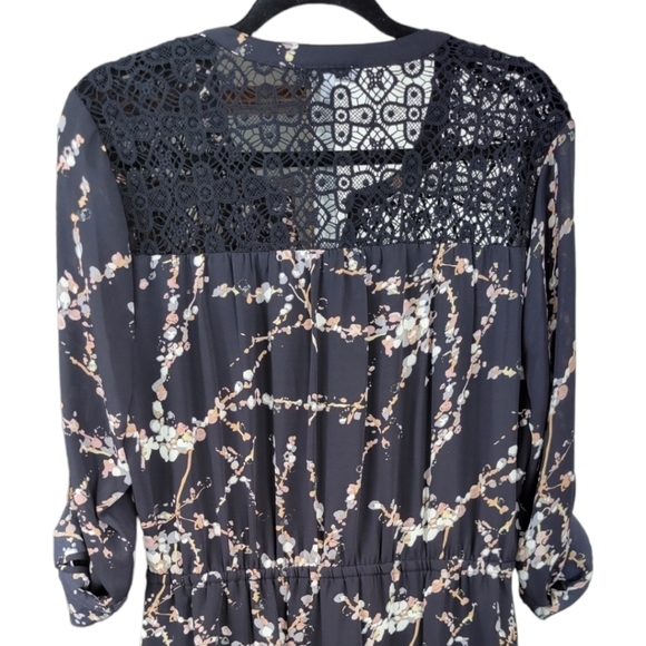 DR2 Woman's Black Floral Semi Sheer Dress with Pockets Size L - Picture 3 of 11